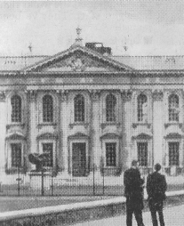 Auston 7 on roof of Cambridge Senate House